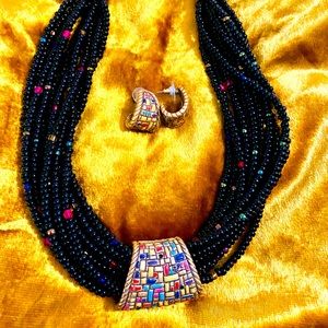 Beaded necklace with pendant and earrings